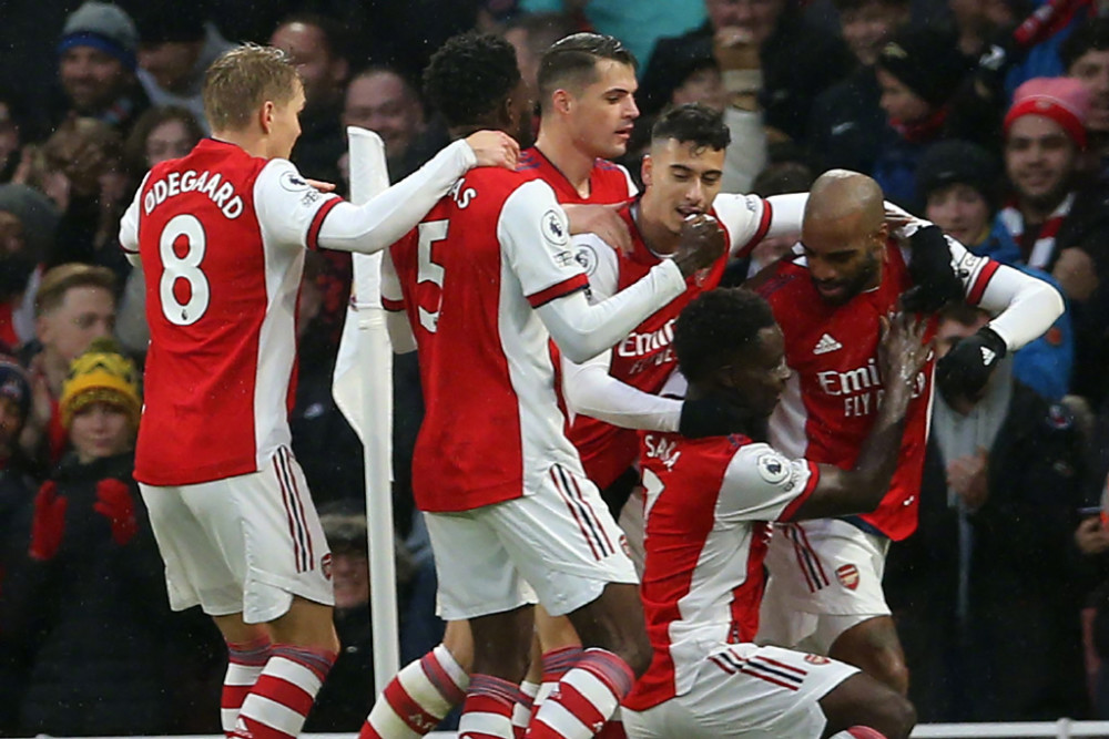 国安5-1送梅州降级，法比奥大四喜独享联赛金靴，张玉宁破门