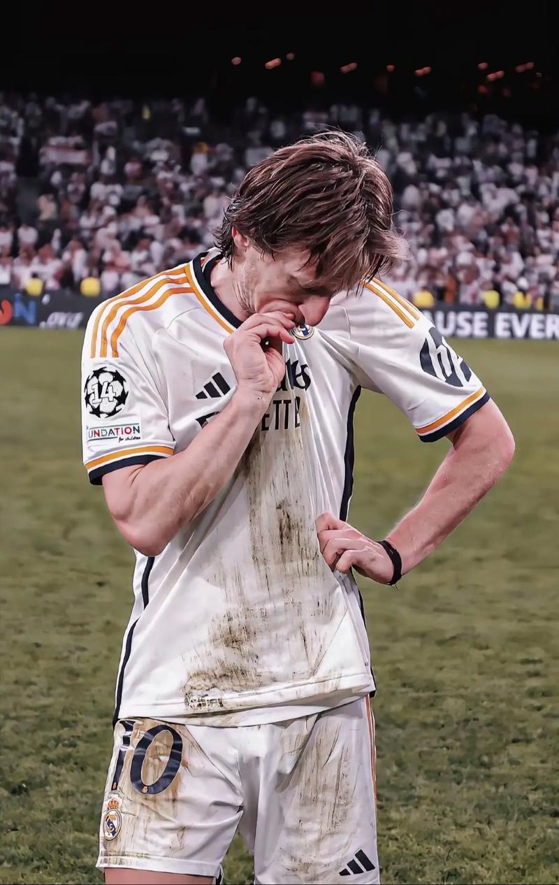 奥利塞赫：我从一个重要人物那里得知，奥斯梅恩将会加盟皇马