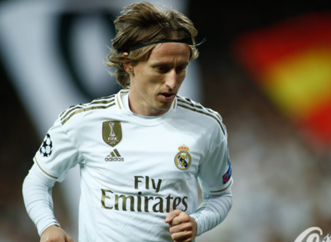 曼联欧联杯小组赛形势分析